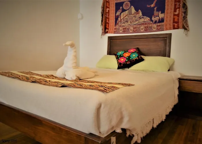 Kusichiq House Hostel