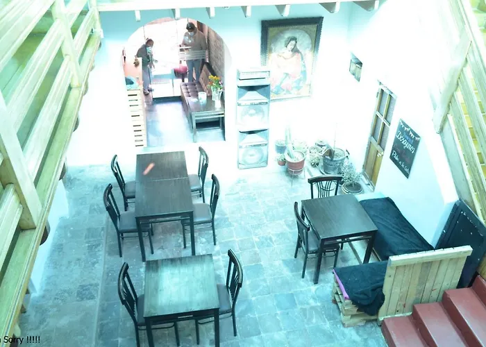 Kusichiq House Hostel *